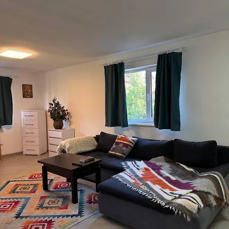 Yellow House Holiday home *