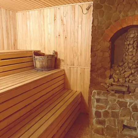 Yellow House Pilipets