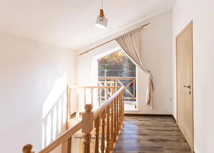 度假居 Yellow House *
